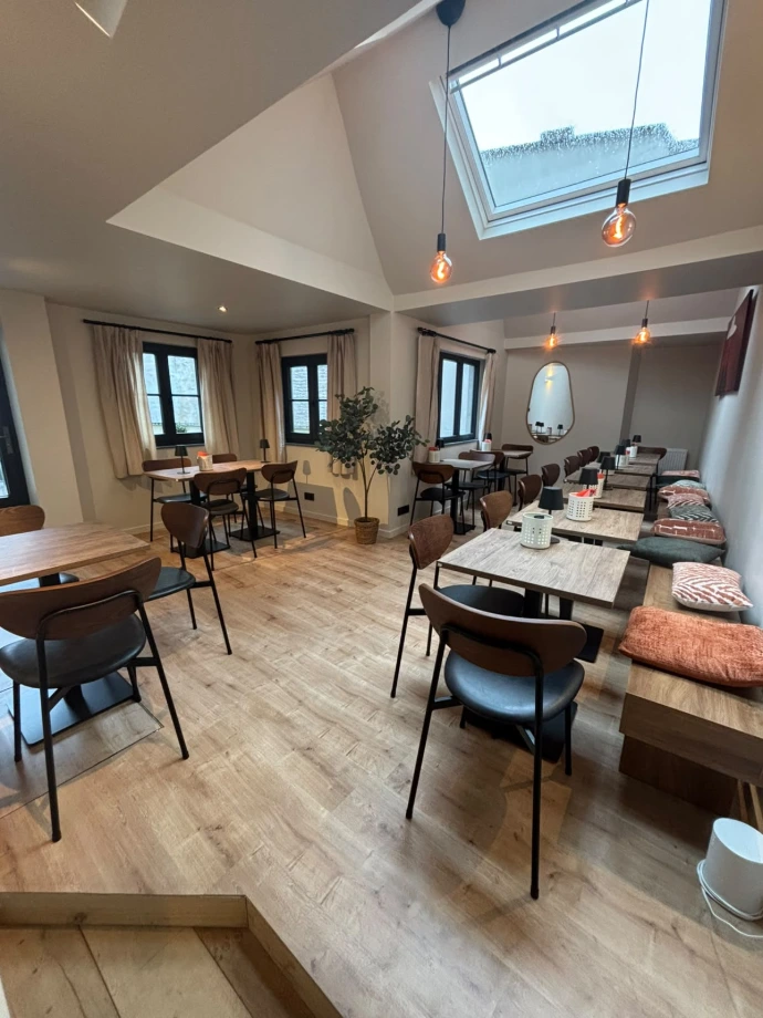 Salle du restaurant Avrile à Nivelles
